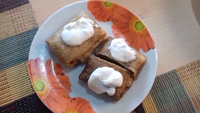 Блинчики с чечевицей, зеленый борщ к обеду. смотреть онлайн