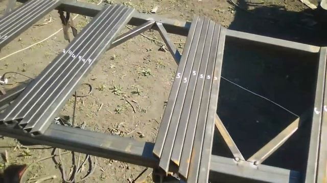 Одинаковые фермы 1 смотреть онлайн