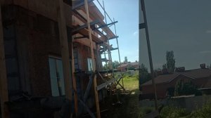 Построил  леса для отделки фиброцементным сайдингом.