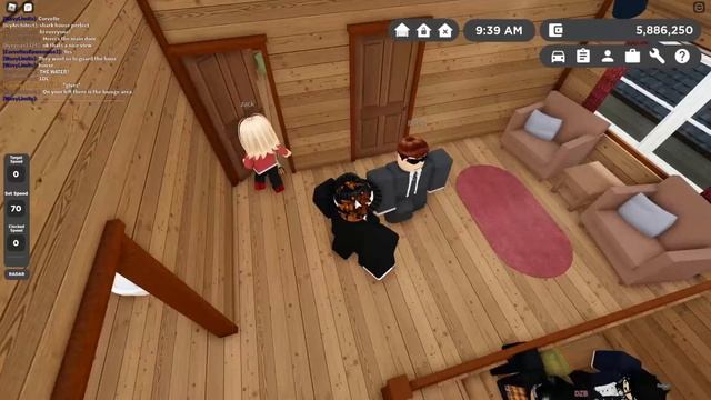 WE STARTED A BIDDING WAR!! | Greenville Roleplay ROBLOX смотреть онлайн