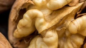 Вот почему нужно есть грецкий орех (Он творит чудеса)