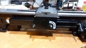 Ходовой винт токарного станка  Защита ходового винта