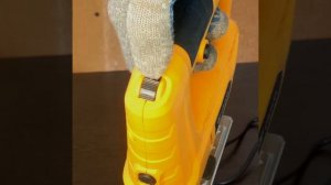 Электролобзик DEKO DKJS1000 063-4189