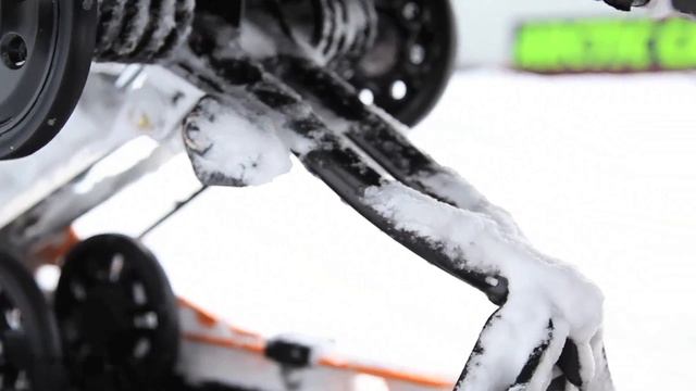 2013 Ski-Doo Summit X Snowmobile Review смотреть онлайн