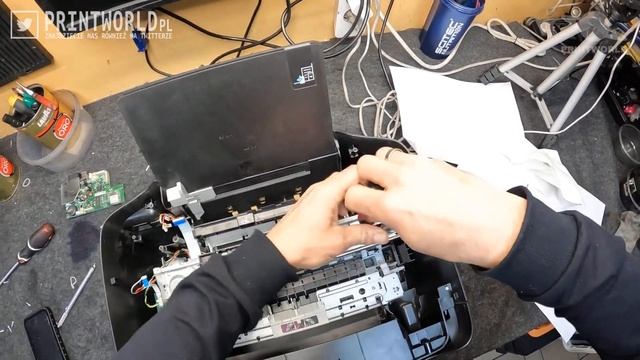 HP DESKJET INK ADVANTAGE 3835 ?️ Jak ją rozkręcić?