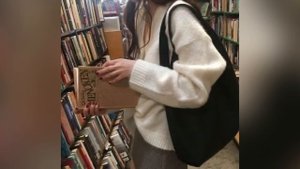 autumn playlist for downtown girls