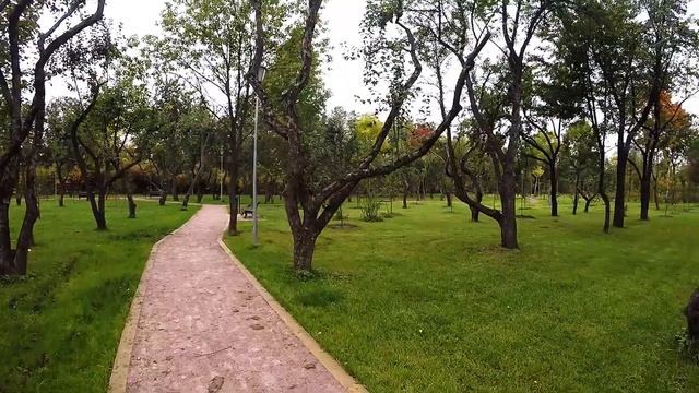??«Яблоневый сад» Новый парк - ул. Яблочкова. Москва. Moscow Russia - Park Apple orchard . смотреть онлайн