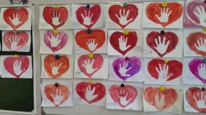 Поздравление с Днём Матери от учеников 1А класса.