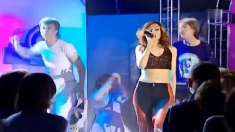 Вирус - Девчонка