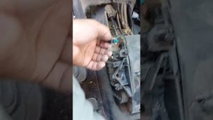 Замена лампочки селектора АКПП Тайота Ярис 2007 года