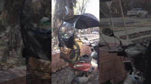 Еду на скутере.Ответ зрителям.Где купил Зонт На скутер.