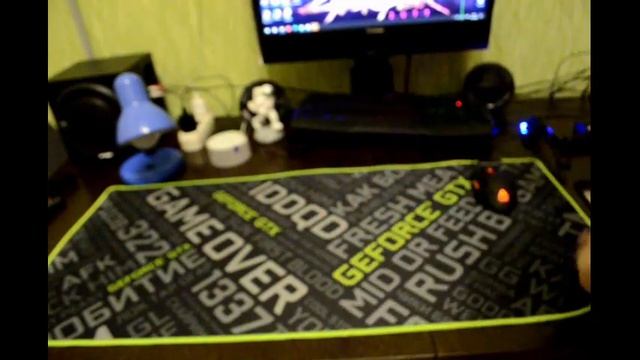 ОГРОМНЫЙ КОВРИК ДЛЯ МЫШИ RED SQUARE XXL! ОБЗОР И ПЕРВЫЙ ВЗГЛЯД! смотреть онлайн