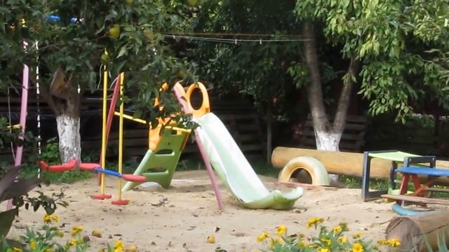 ДЕТСКАЯ ПЛОЩАДКА смотреть онлайн