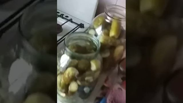 Переделываю консервацию  мутные огурцы., надеюсь удачно ??.