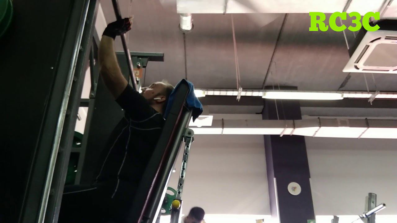 Вести из спортзала #AlexFitness_Yasenevo - качаем плечи в Смите