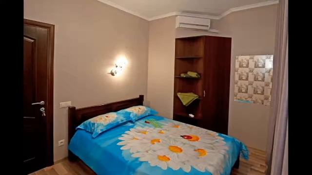 Снять квартиру в Крыму, Квартира расположен в Ялте, 3 комн, 2 спальни