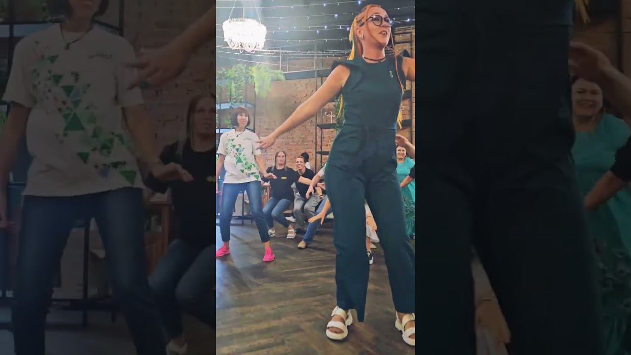 Зажигательные танца) #аниматоры #весело #прикол #джакарта #топ #танца смотреть онлайн