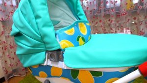 Большая коляска для Беби Бон - Куклы пупсики - Видео для детей Как мама