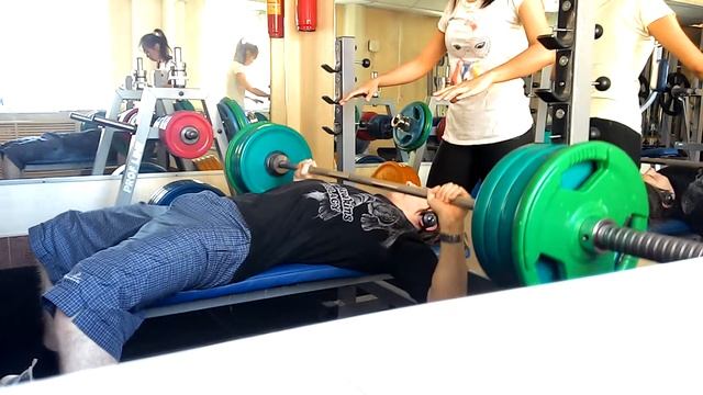 жим лежа 100кг на 3 смотреть онлайн