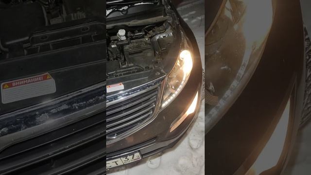 Kia Sportage 3 / Газовый упор под капот / Хромированные накладки на дверные ручки смотреть онлайн