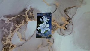 Оракул Полнолуния. Карта 30 - ЛИЛИИ