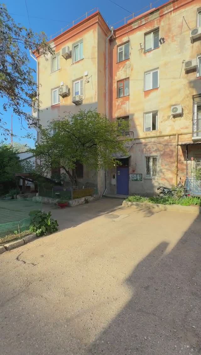 ул. Мичурина 12, Севастополь. Видео обзор квартиры для продажи. АН "РК".