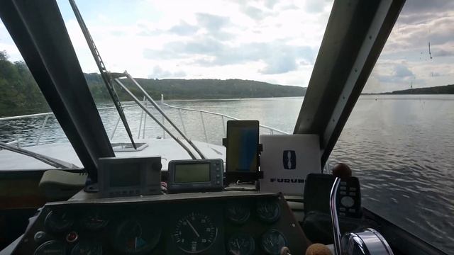 Адмиралец Алагаз. Идём против течения к месту отдыха. Скорость течения на данном участке 3-4 км/ч.