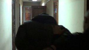 Трое мужчин ограбили магазин в Хомутово и скрылись на красной «Ладе»