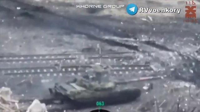 ❗??⚔⚡Танковый бой в Степовом под Авдеевкой: враг показывает, как наваливается толпой на наш танчик