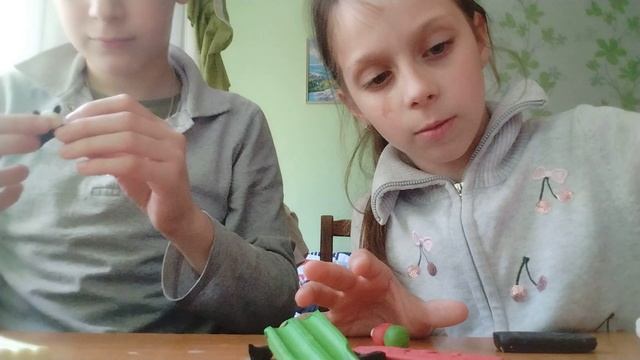 Лепим стрекозу и панду. Полная инструкция смотреть онлайн