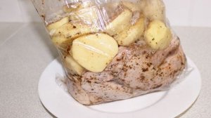 Курица в мультиварке в рукаве