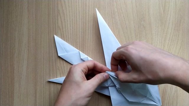 Как сделать дракона из бумаги - Making of Origami Dragon (Kamiya Satoshi) - 4 часть смотреть онлайн