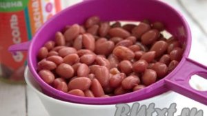 Салат с говядиной, красной фасолью и болгарским перцем