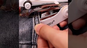 Компактная швейная машина