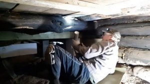 Напыляемый утеплитель,или как не сложно утеплить пол из подпола.