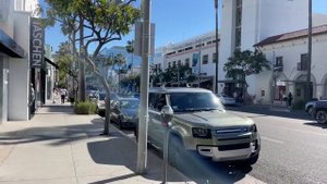 Беверли Хиллз - Прогулка Богатых людей  / Beverly Hills - California