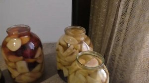 Помните Компот- Ассорти  " Венгерский Глобус" ? Делаю только ТАК . )