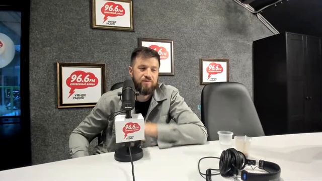 Сергей Бородин, бренд-шеф и владелец кулинарной школы "Жить вкусно"