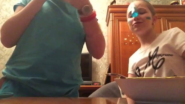 Wonderland?Скотч Челендж И Мороженое ? смотреть онлайн