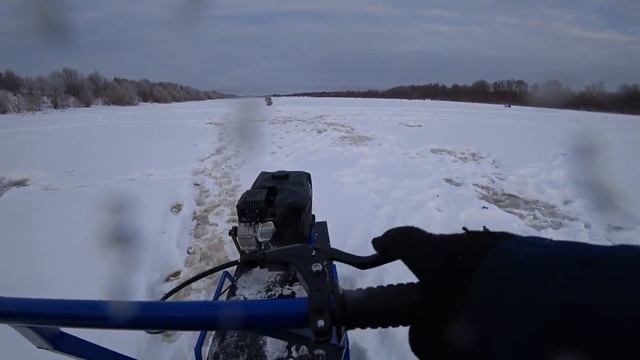 Мотобуксировщик Альбатрос-L8, часть 1 - река Вятка смотреть онлайн