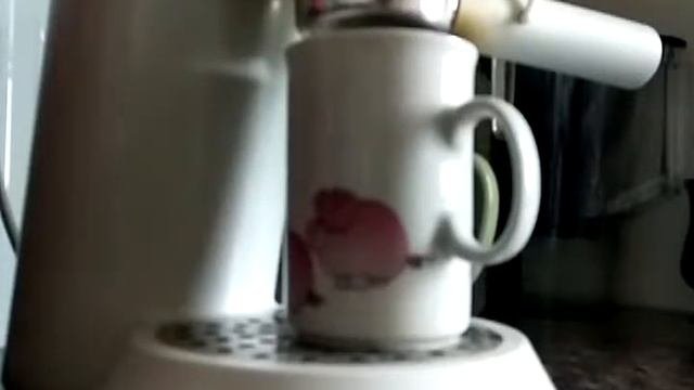 Кофеварка Saturn работа