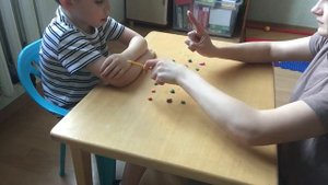 Указательный жест ‘