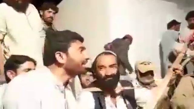 Balochi old song by Singer sadam marri/قسمت میں میری چین سے جینا لکھ دے