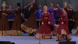Сибирский хор Марусеньку поёт (В узенький проулочек)