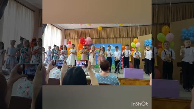 ВЫПУСКНОЙ ПРАЗДНИК, отделение РЭР, ДШИ им. Г.Ф.Пономаренко, преподаватель Кравцова Виктория Олеговн