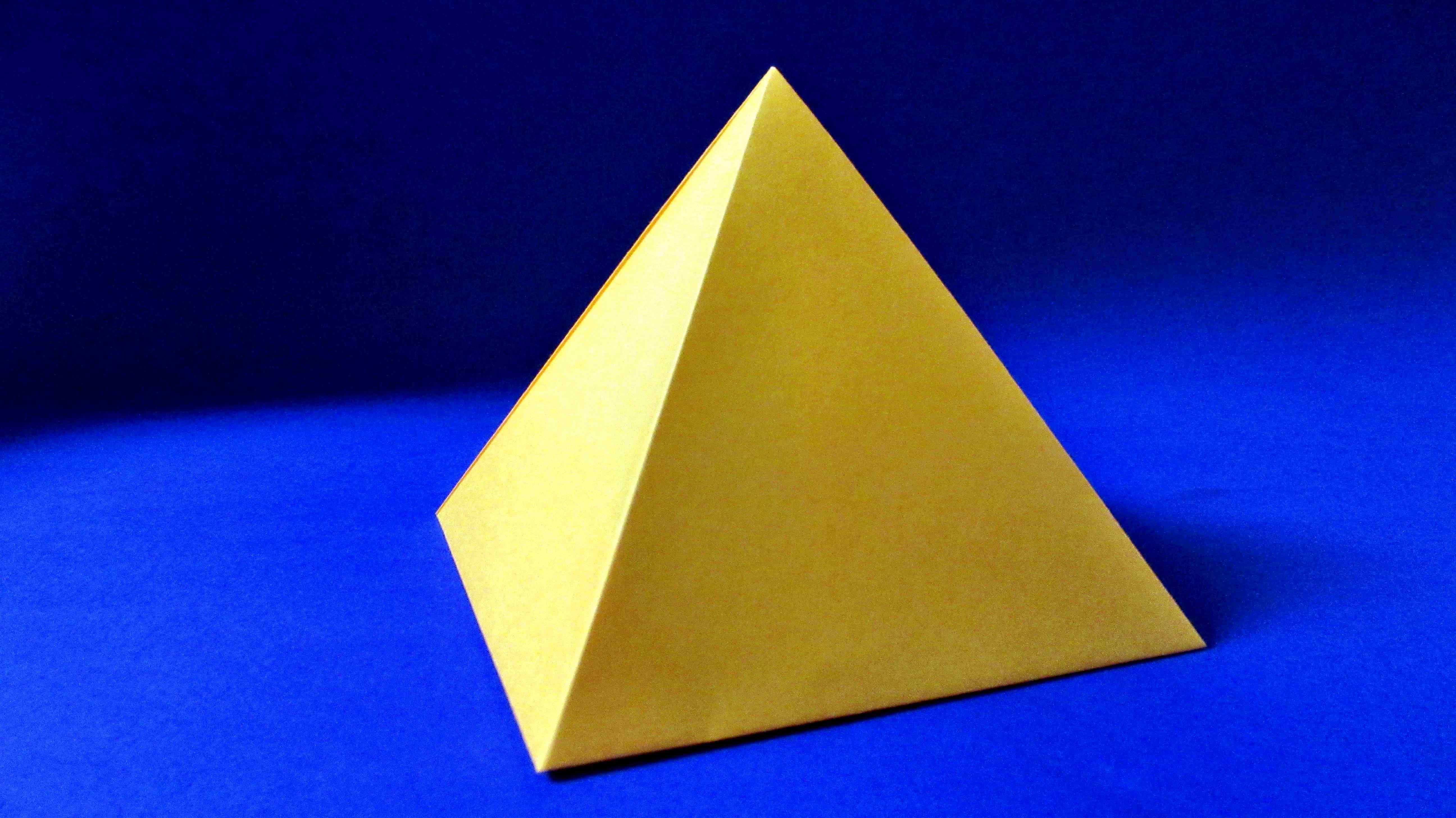 пирамида своими руками из бумаги