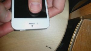 как открыть крышку  китайского айфона 5s and iphone (БЕЗ ИНСТРУМЕНТОВ)