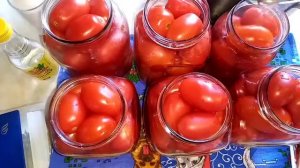 Очень Вкусные маринованные помидоры с луком и морковью!!!