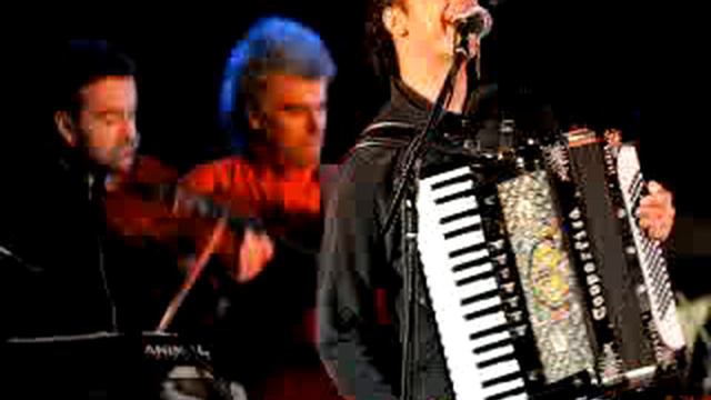 La libertà - Giorgio Gaber - Compagnia Teatro Canzone смотреть онлайн