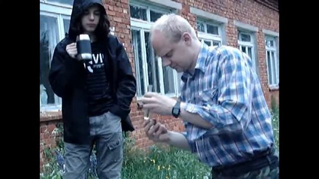 Определение цветности природной воды в полевых условиях / Field water analysis: colorness
